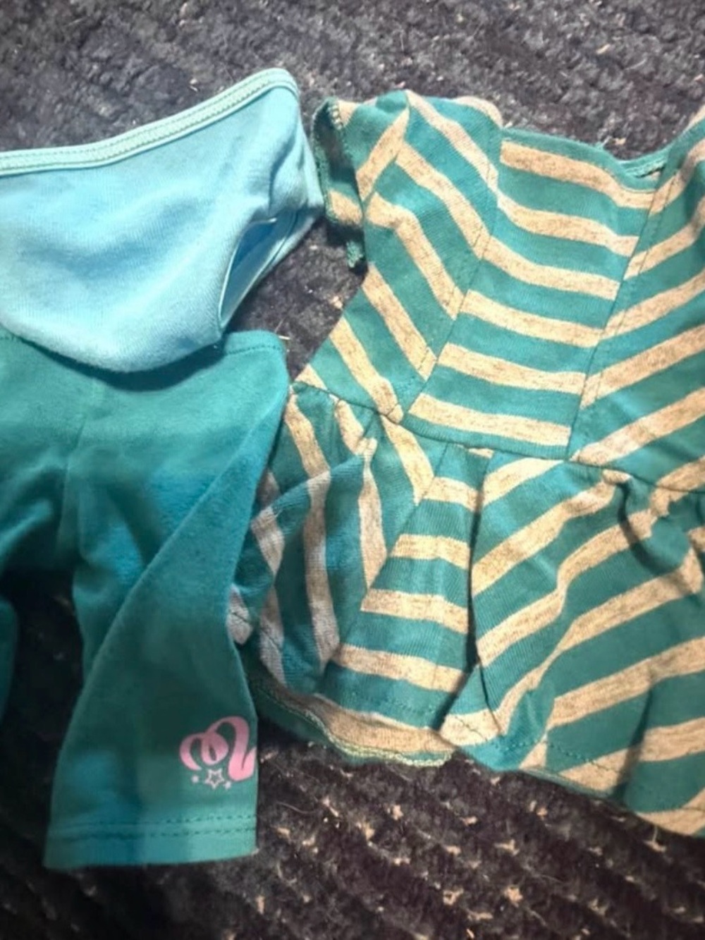 American Girl McKenna + Purple & Teal Gymnast Doll Outfit - Picture 5 of 6